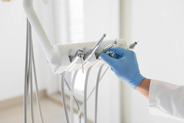 24/7 Emergency Dental Implants experts in Shafter, CA